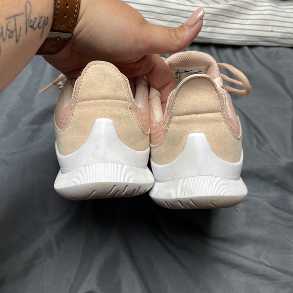 Nike VIALE - Picture 3 of 3